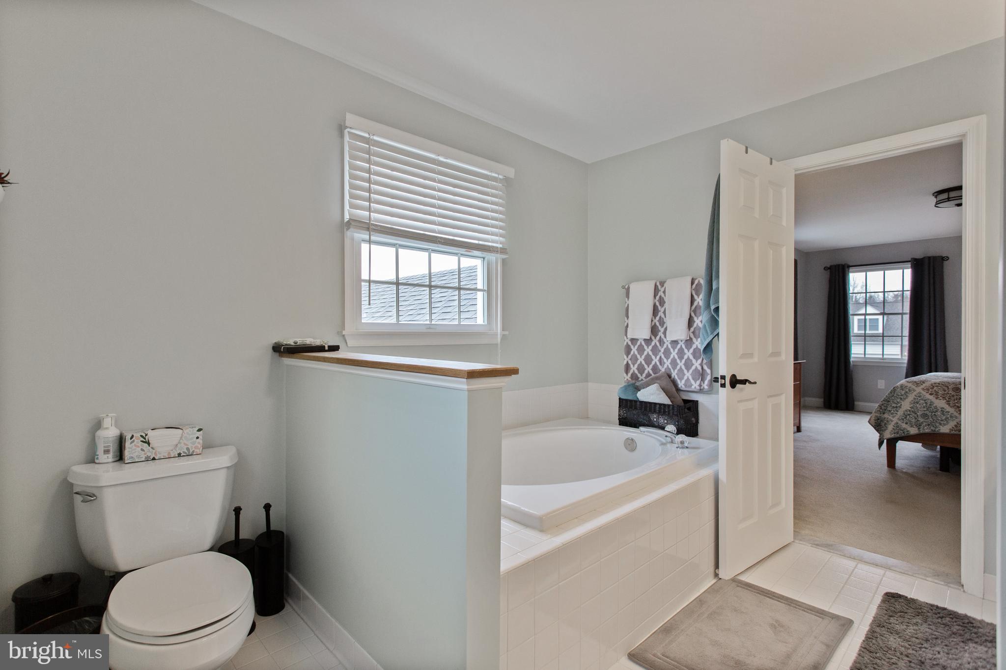 GRAY ROCK FARM - Residential