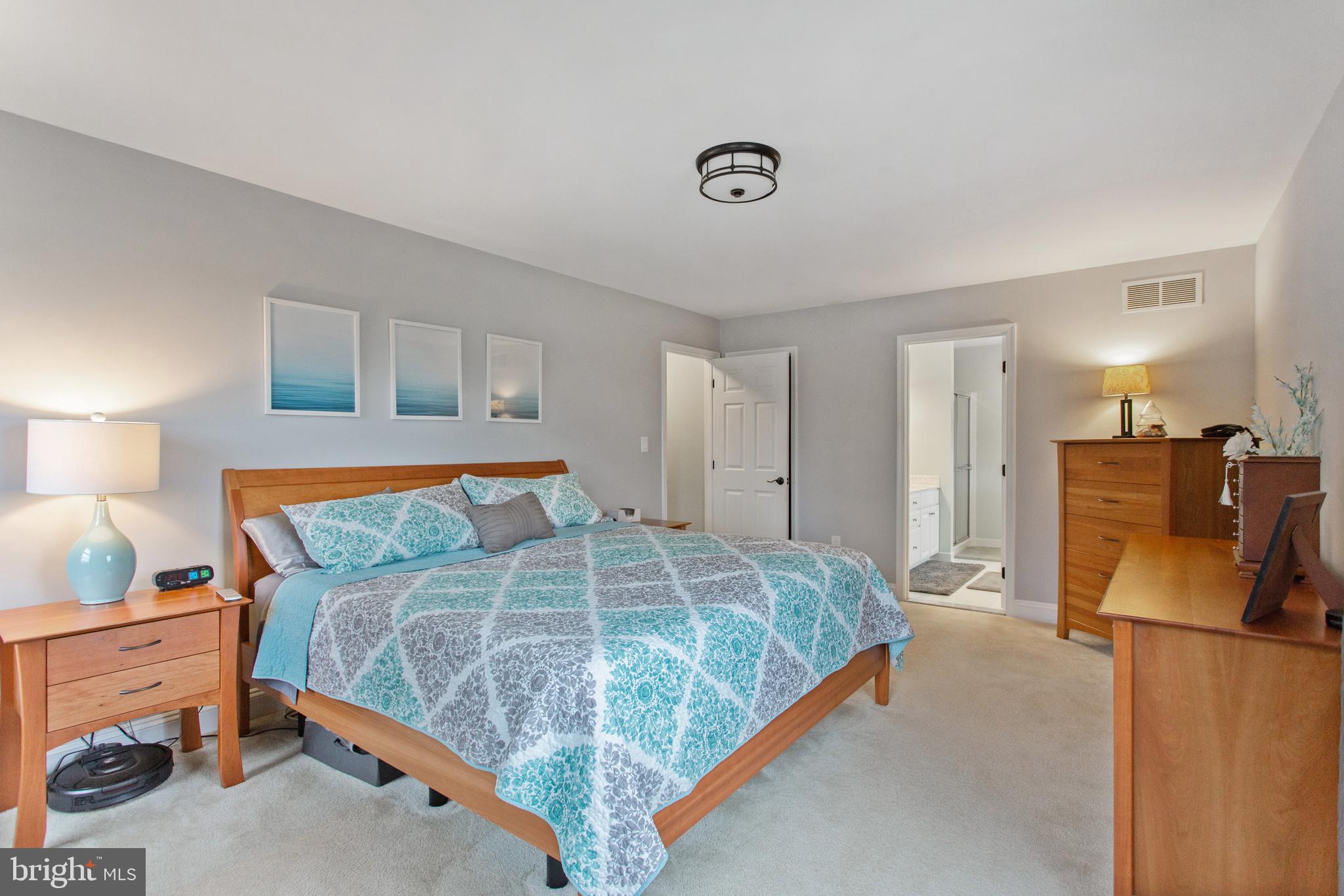 GRAY ROCK FARM - Residential