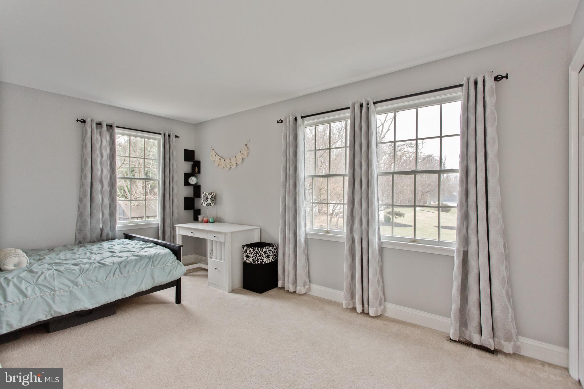 GRAY ROCK FARM - Residential