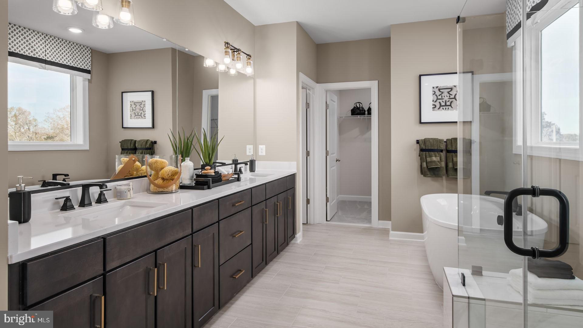 QUARTER BRANCH - Residential