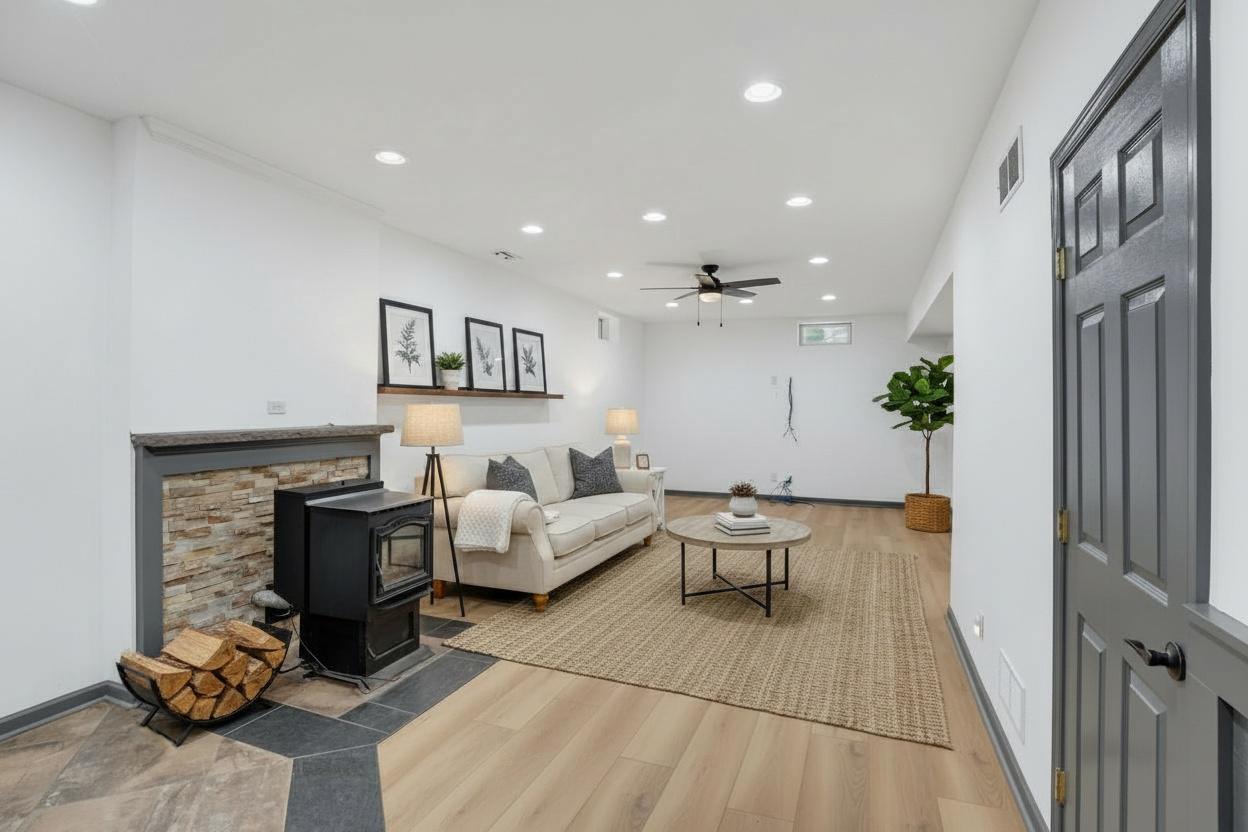 360 ALBACORE DRIVE