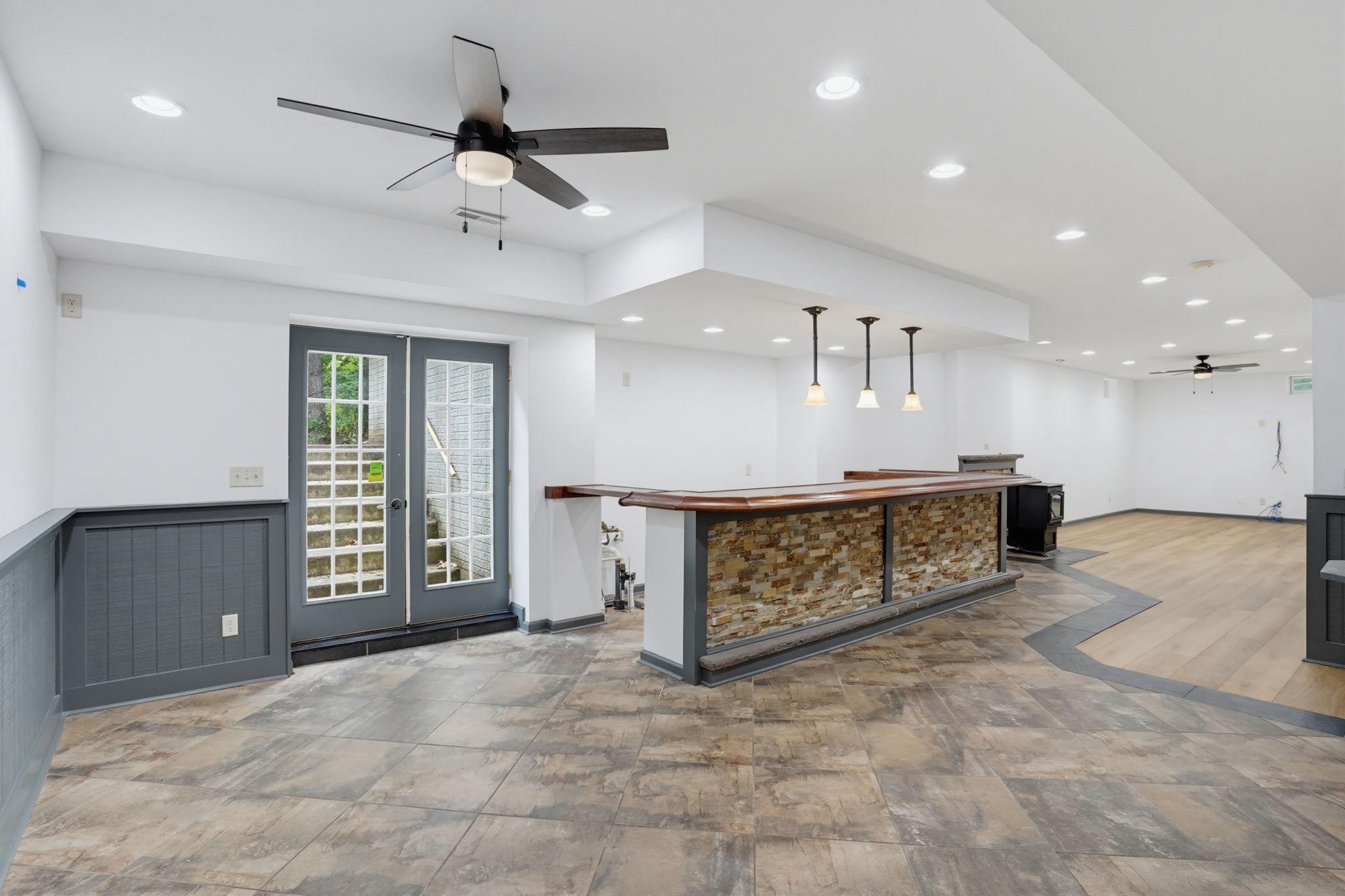 360 ALBACORE DRIVE