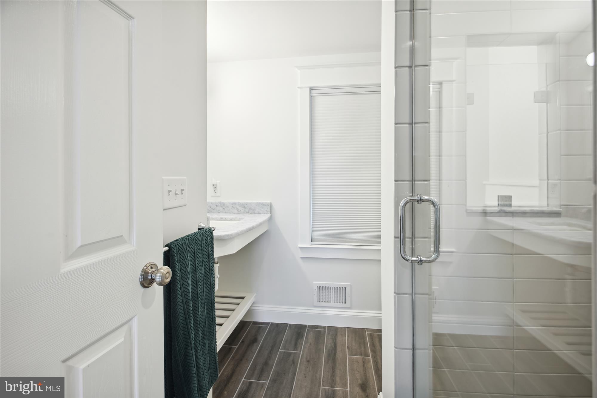 EASTPORT - Residential