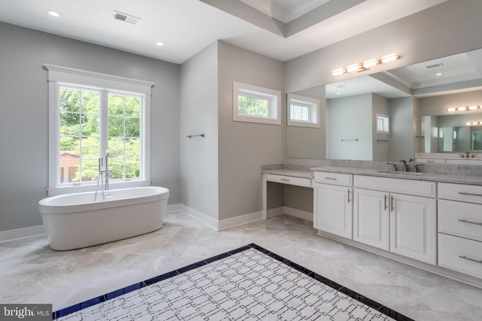 WEST GRASS RIDGE - Residential