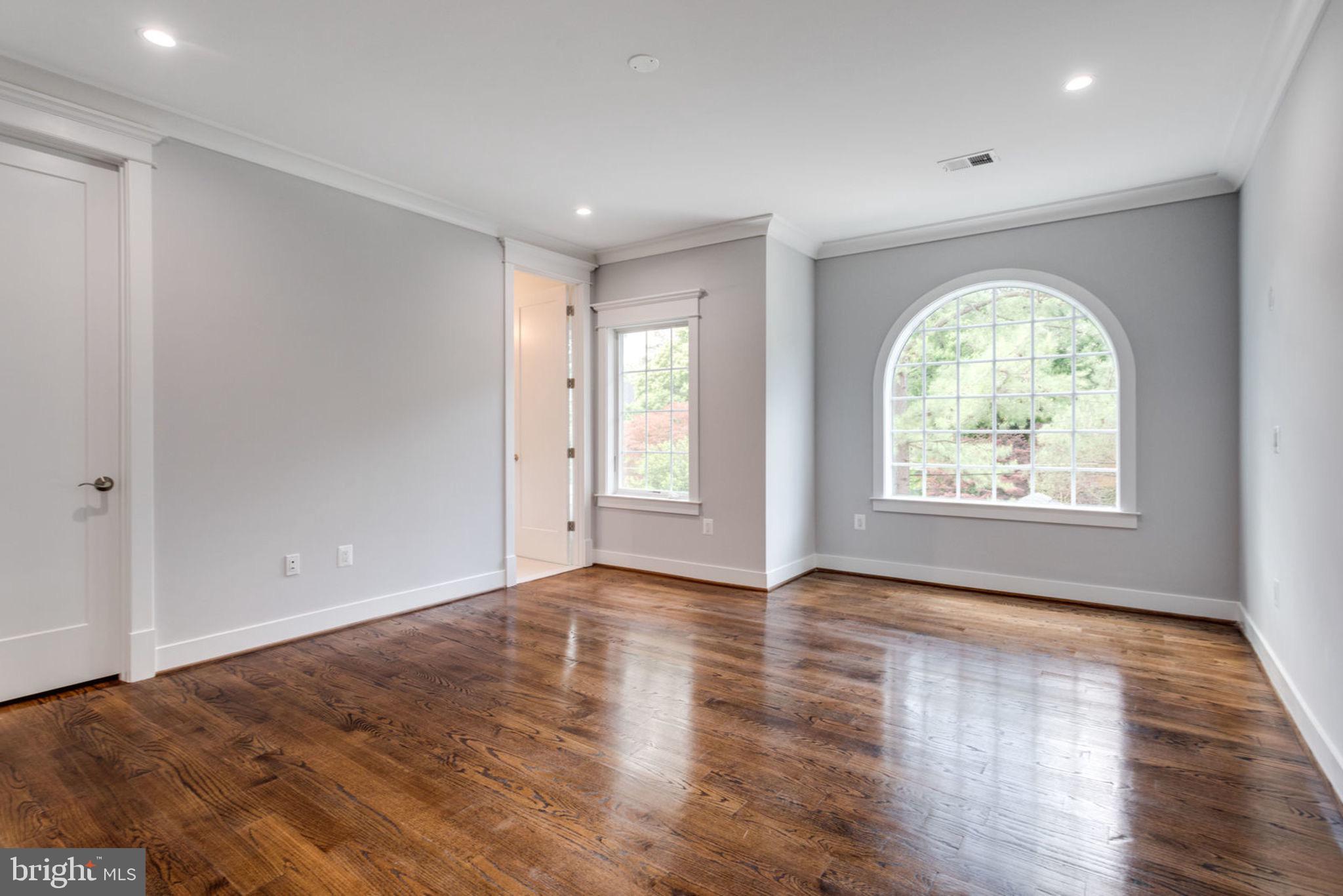 WEST GRASS RIDGE - Residential