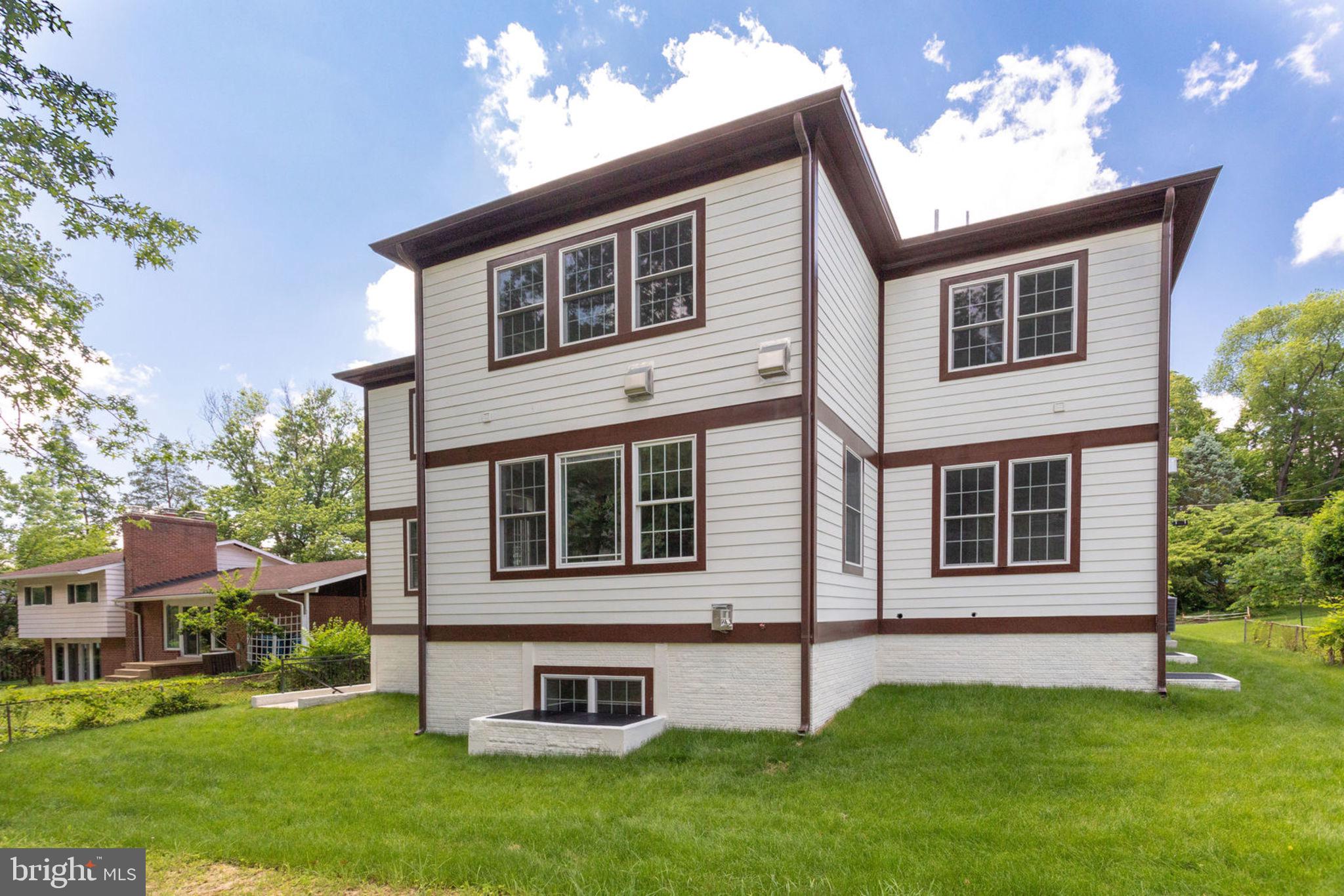 WEST GRASS RIDGE - Residential