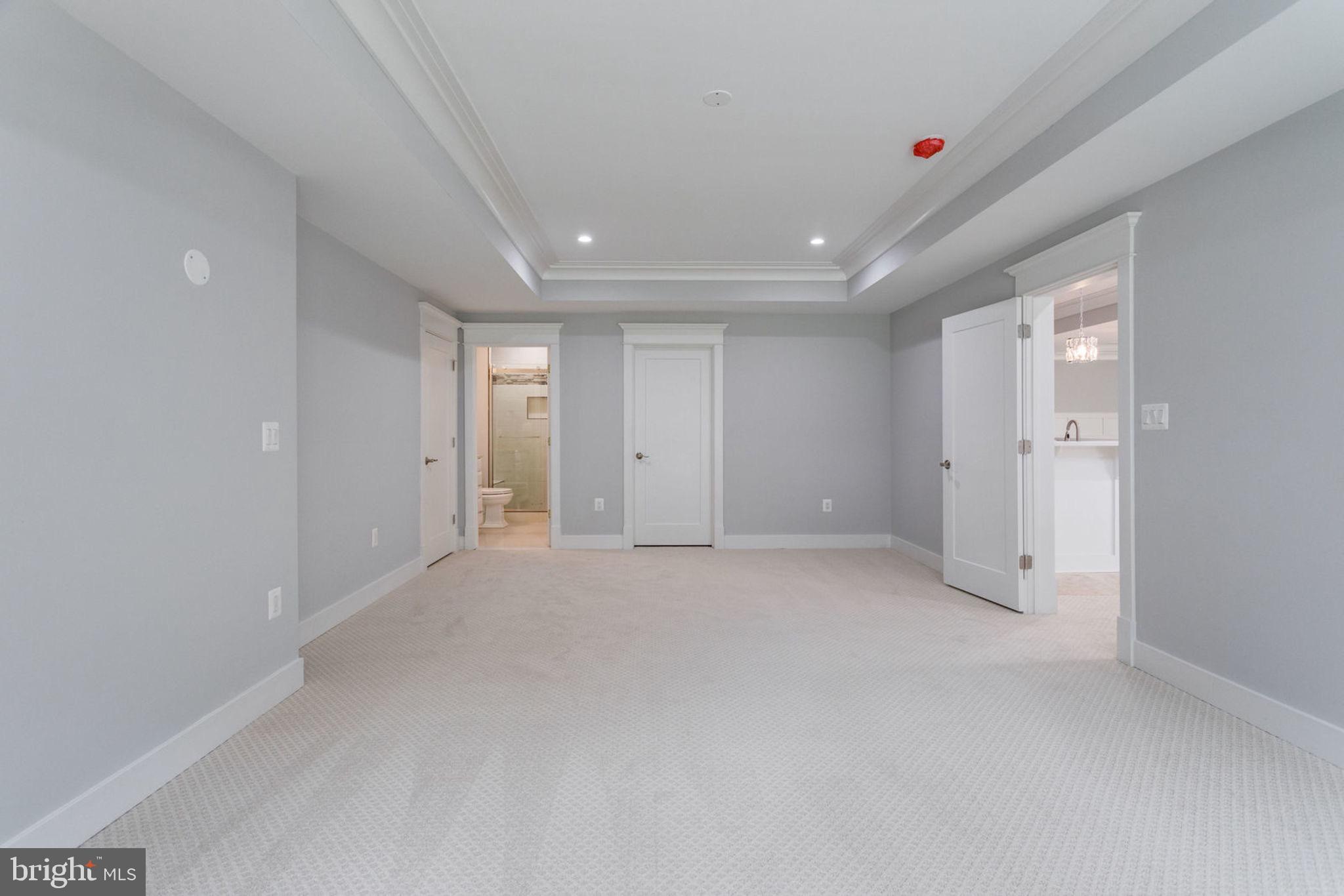 WEST GRASS RIDGE - Residential