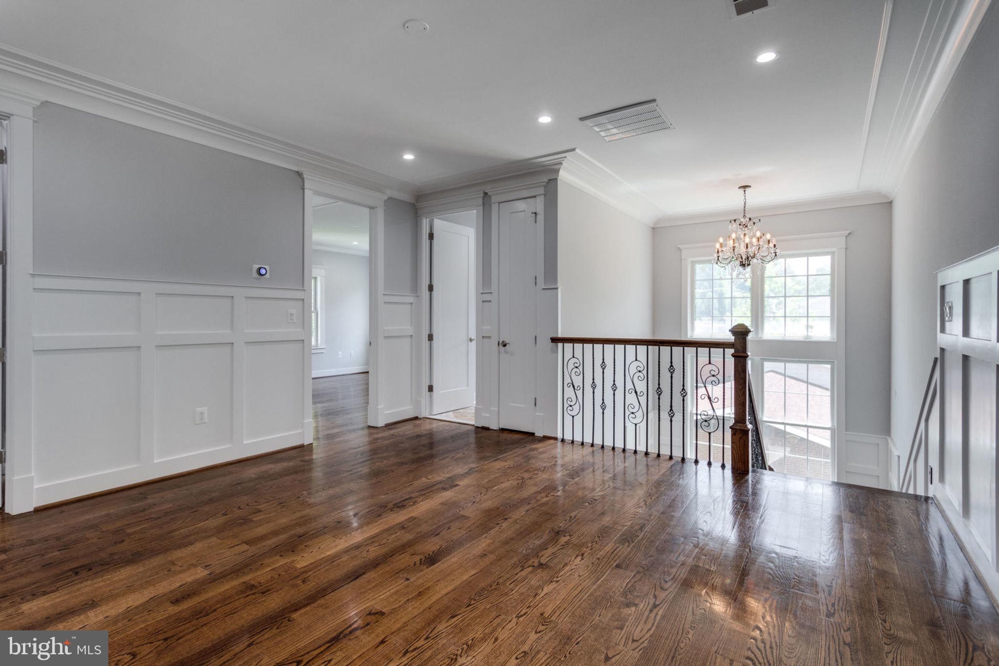 WEST GRASS RIDGE - Residential