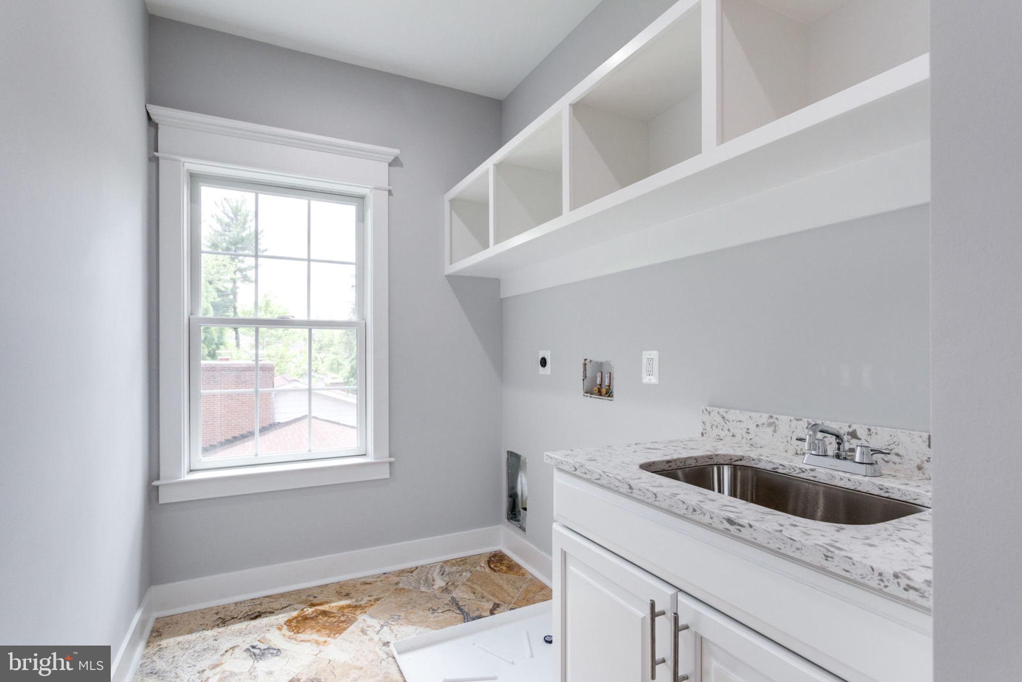 WEST GRASS RIDGE - Residential