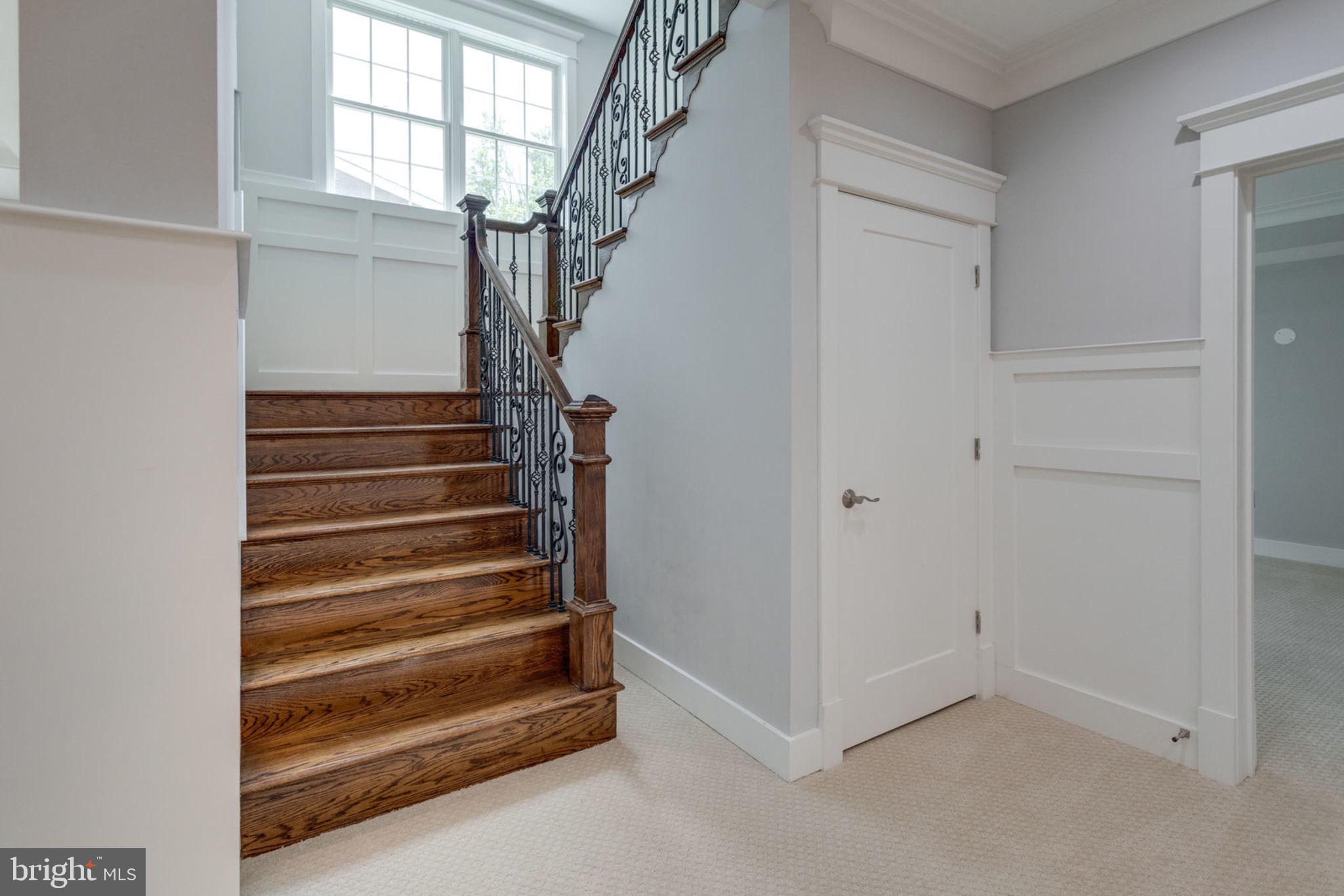 WEST GRASS RIDGE - Residential