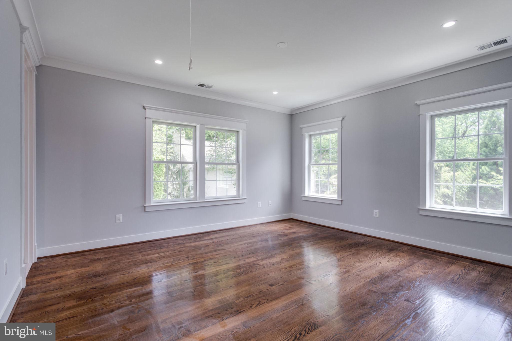 WEST GRASS RIDGE - Residential