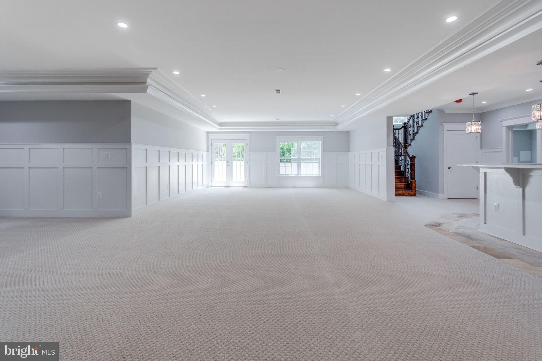 WEST GRASS RIDGE - Residential