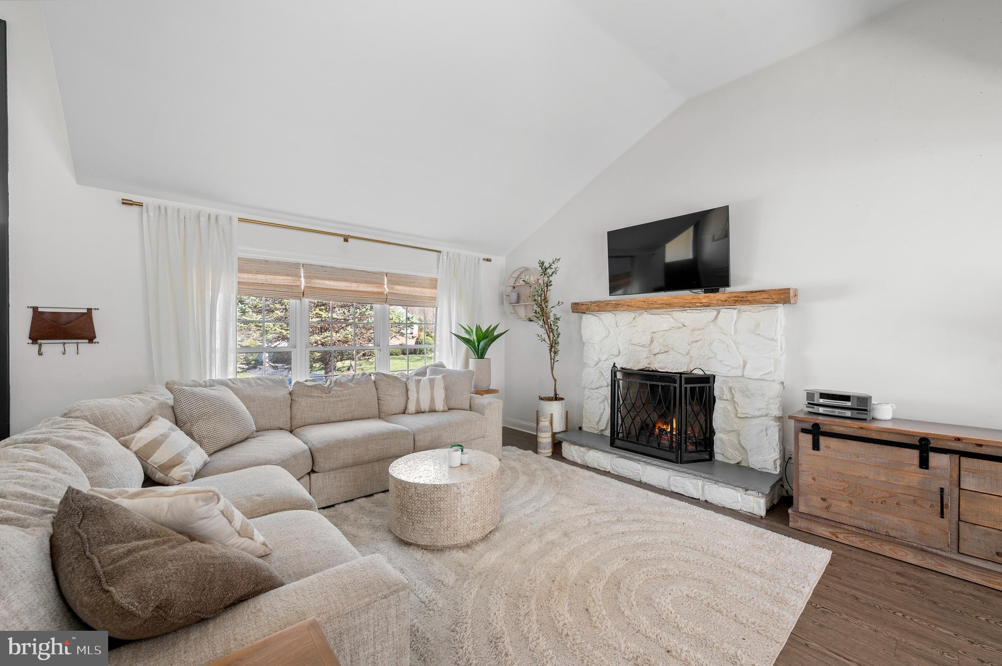 HAVERTOWN - Residential