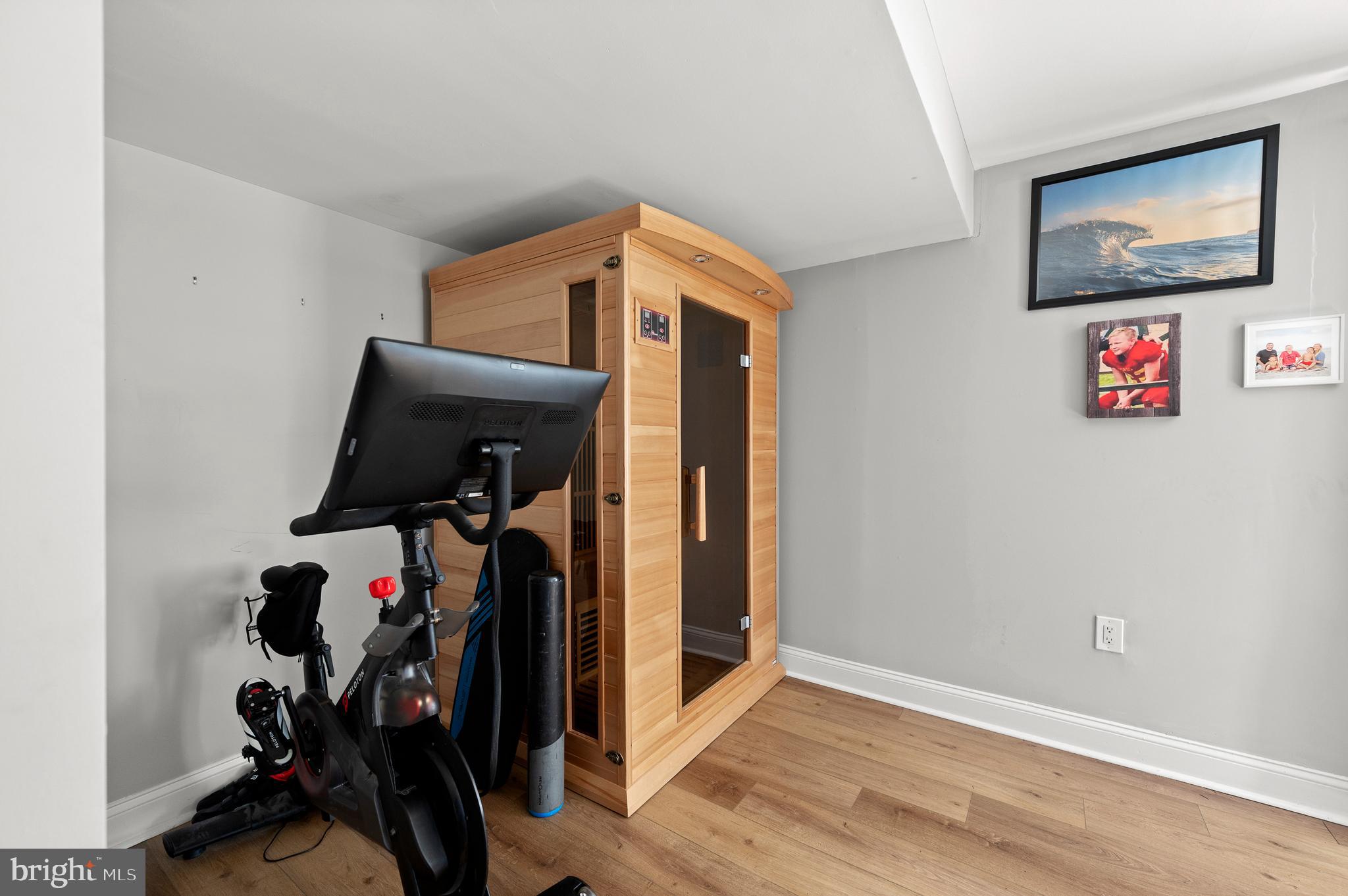 HAVERTOWN - Residential