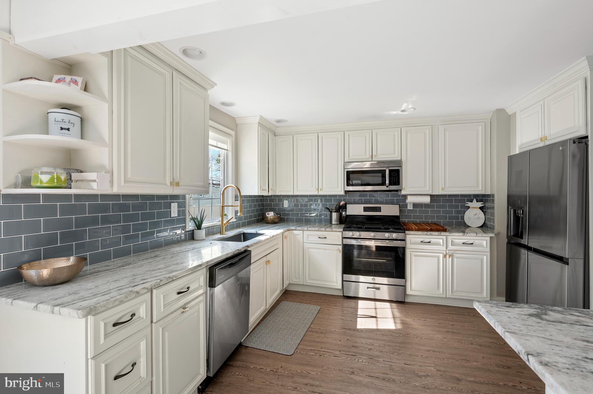 HAVERTOWN - Residential