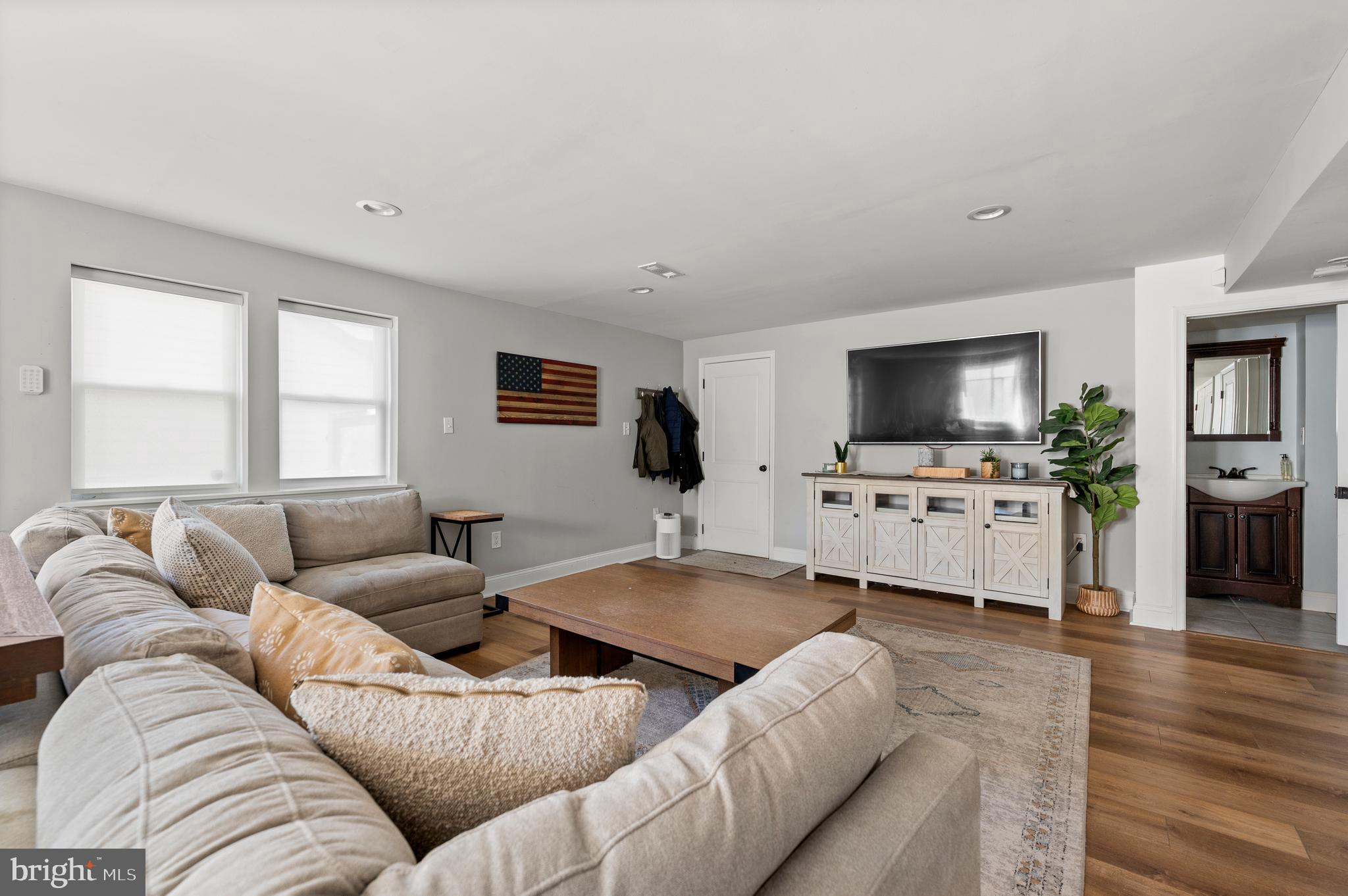 HAVERTOWN - Residential