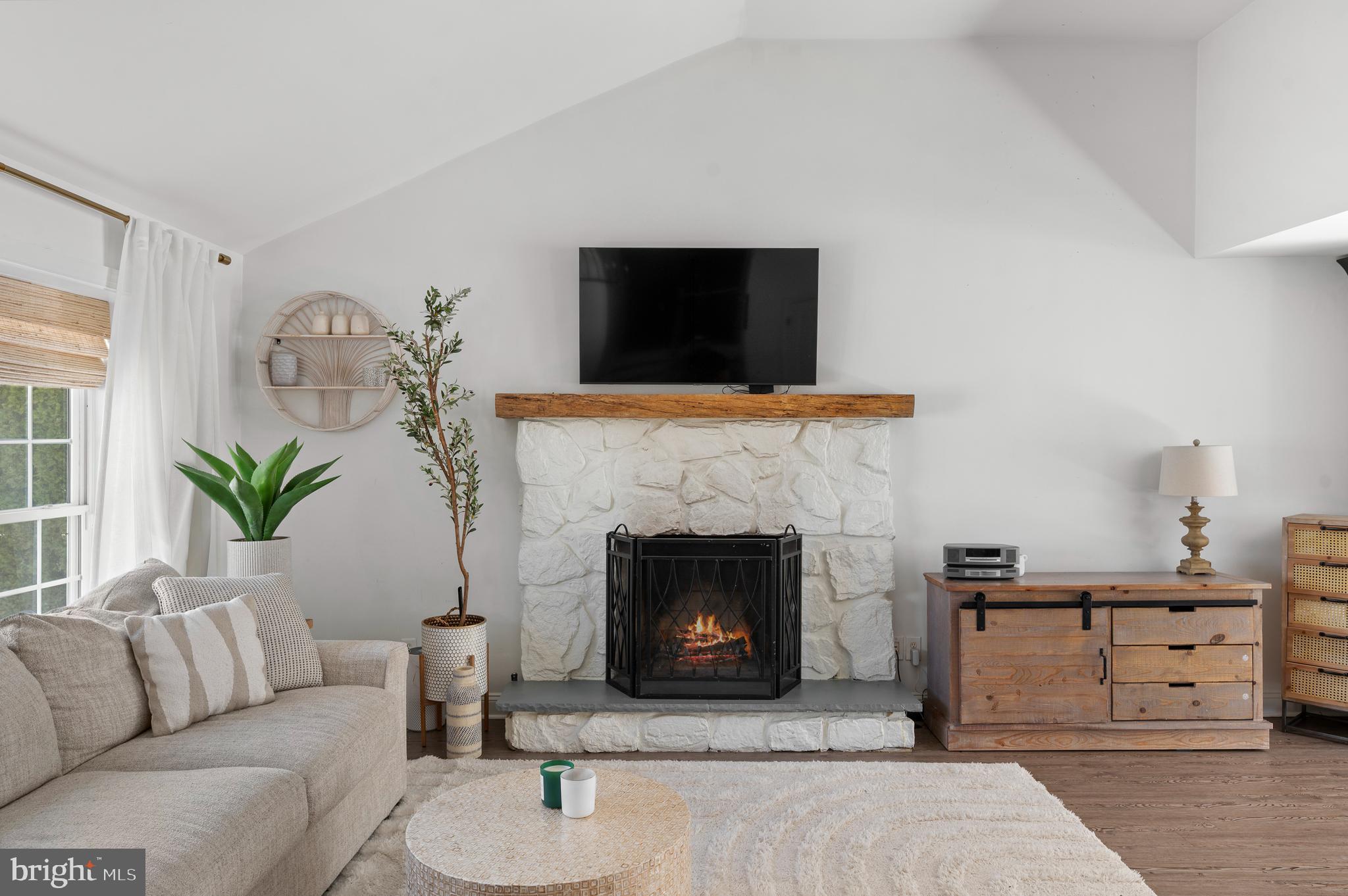 HAVERTOWN - Residential