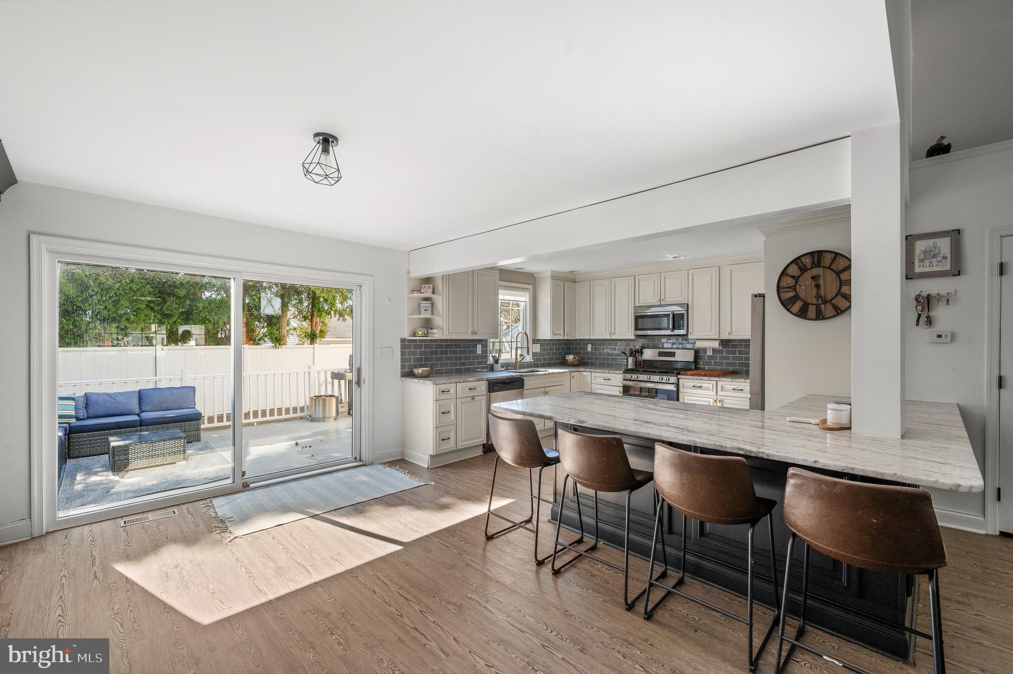 HAVERTOWN - Residential