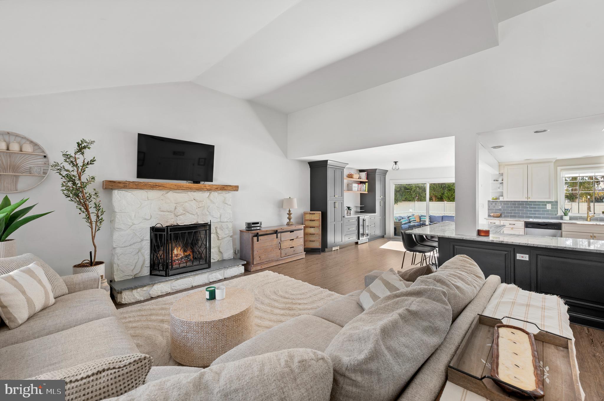 HAVERTOWN - Residential