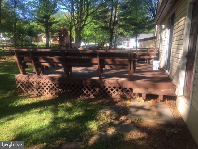 GREENBRIAR WOODS - Residential