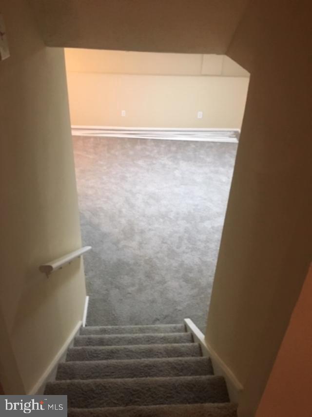 GREENBRIAR WOODS - Residential