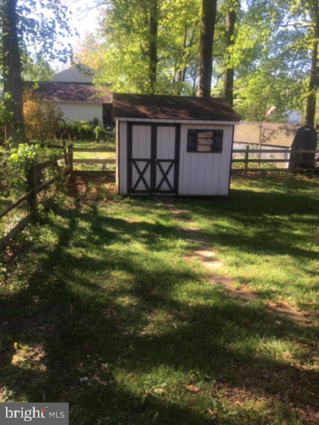 GREENBRIAR WOODS - Residential