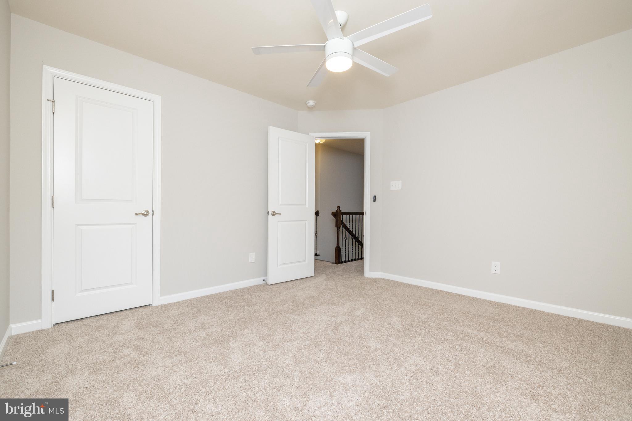 BAYHILL POINTE - Residential