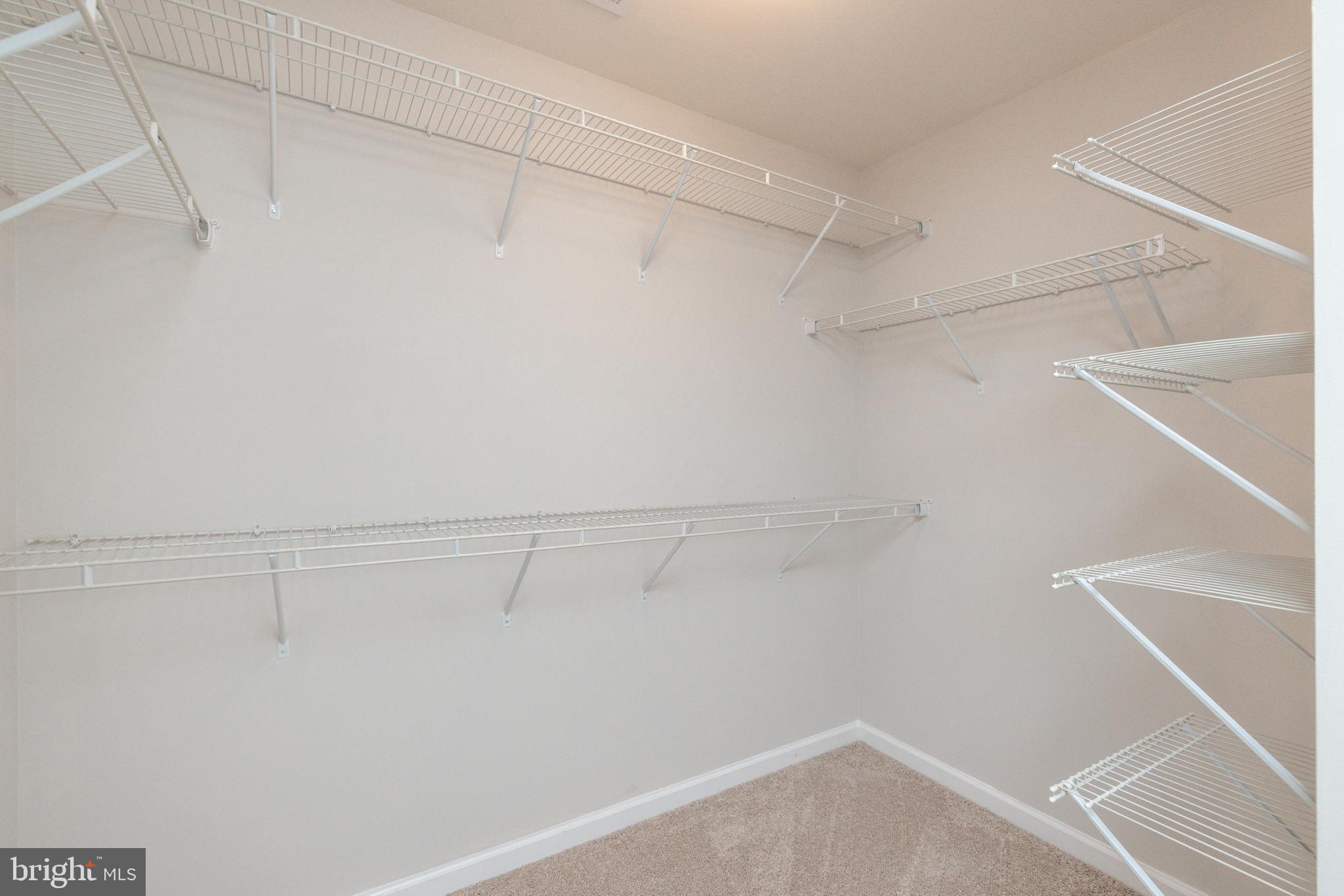 BAYHILL POINTE - Residential