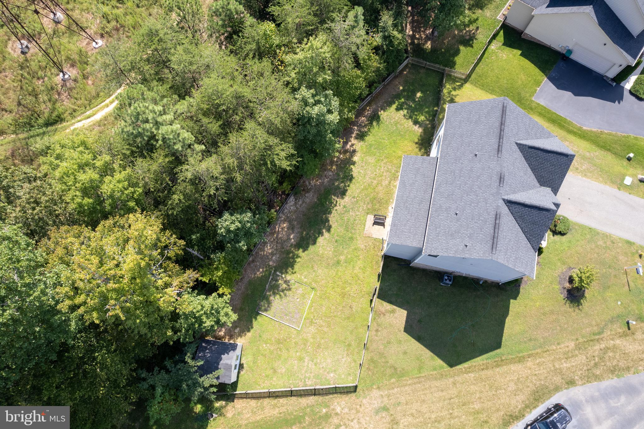 BAYHILL POINTE - Residential