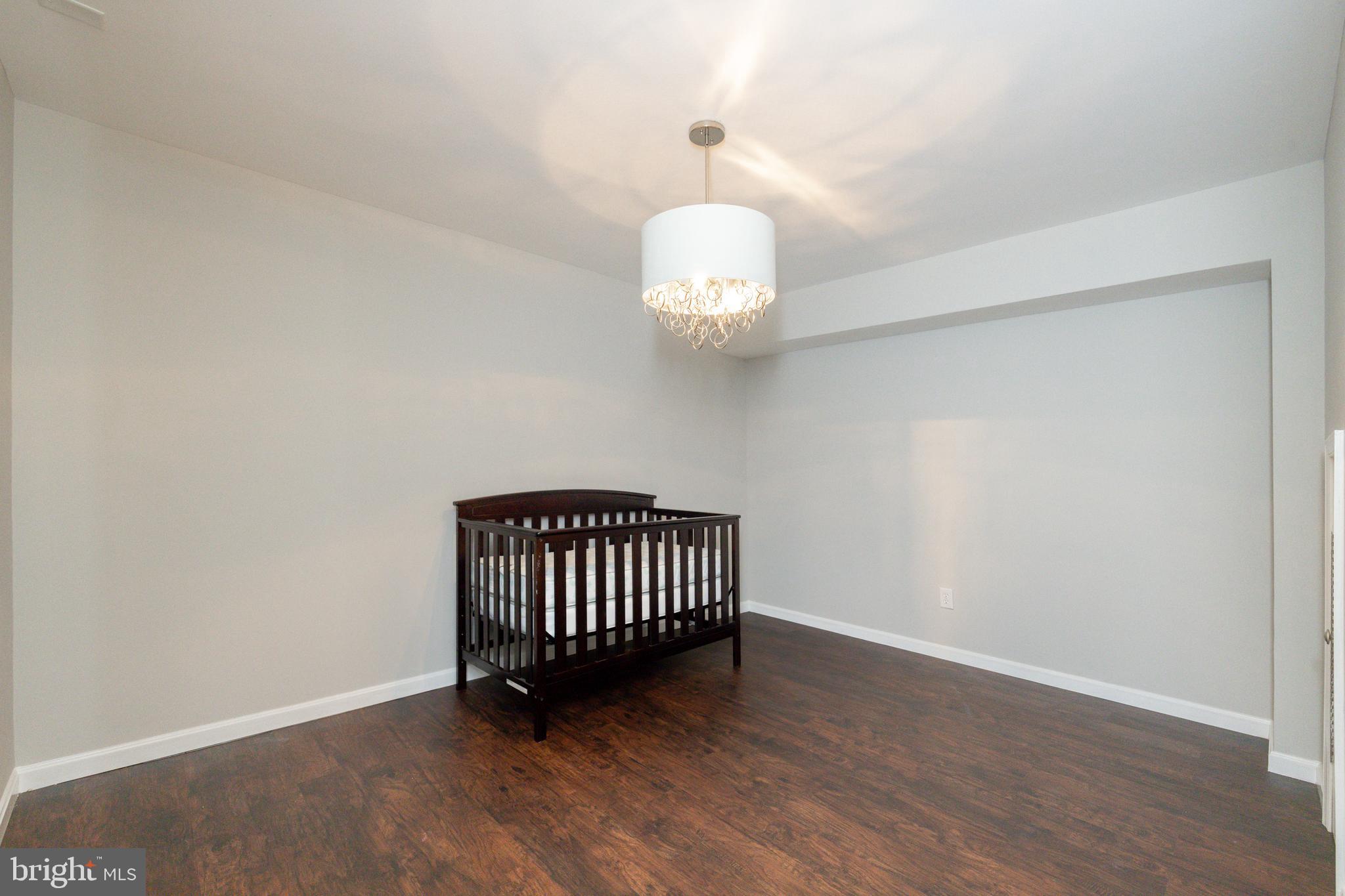 BAYHILL POINTE - Residential