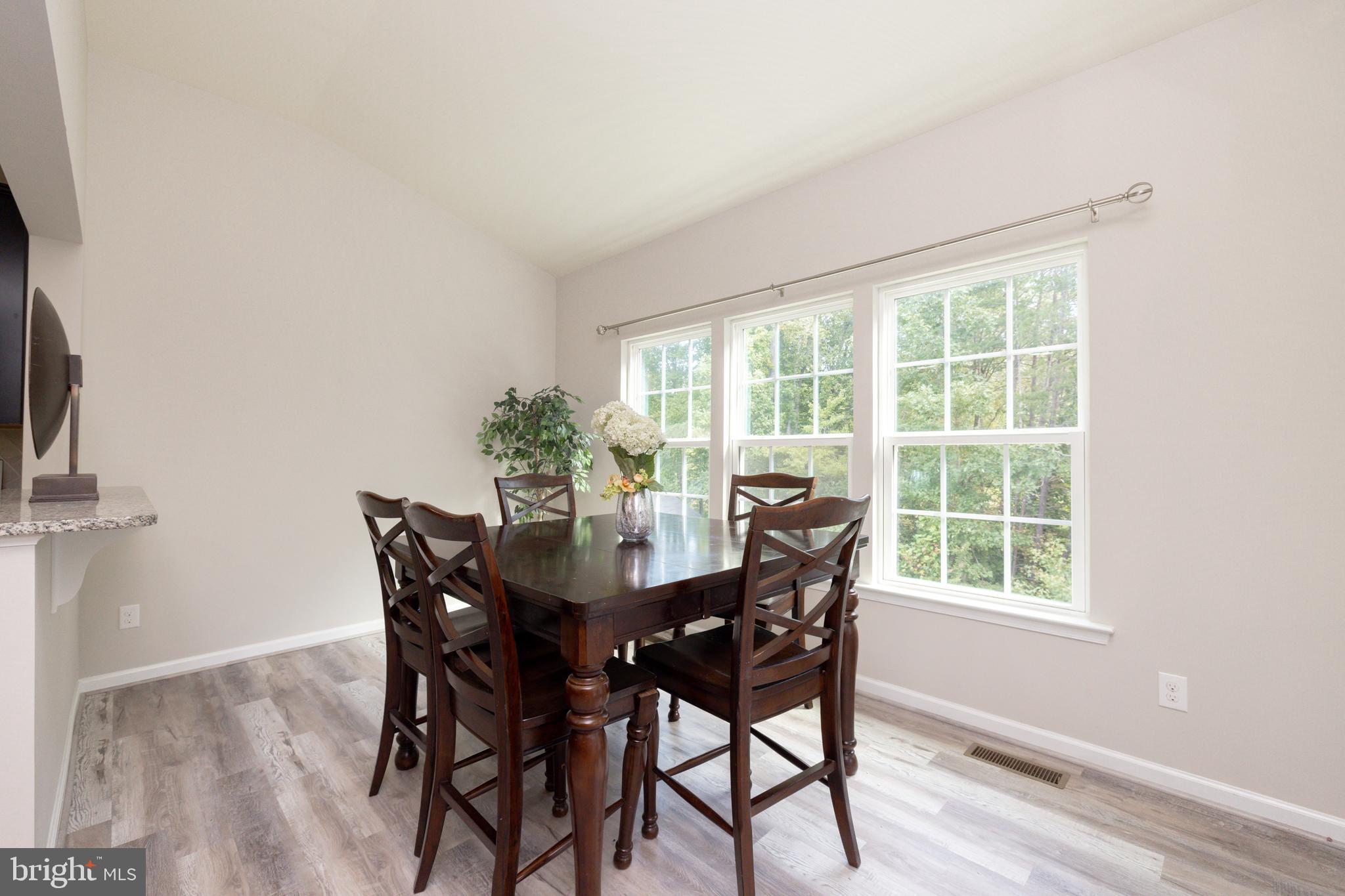 BAYHILL POINTE - Residential