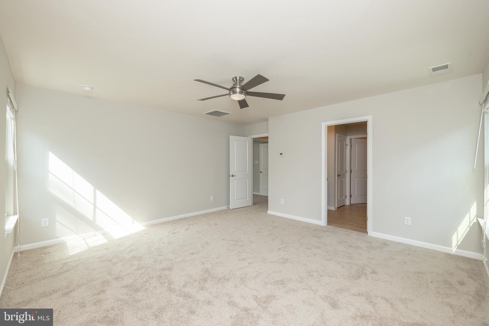 BAYHILL POINTE - Residential