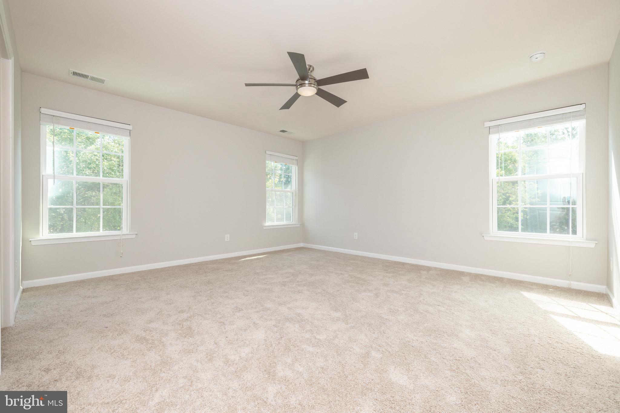 BAYHILL POINTE - Residential