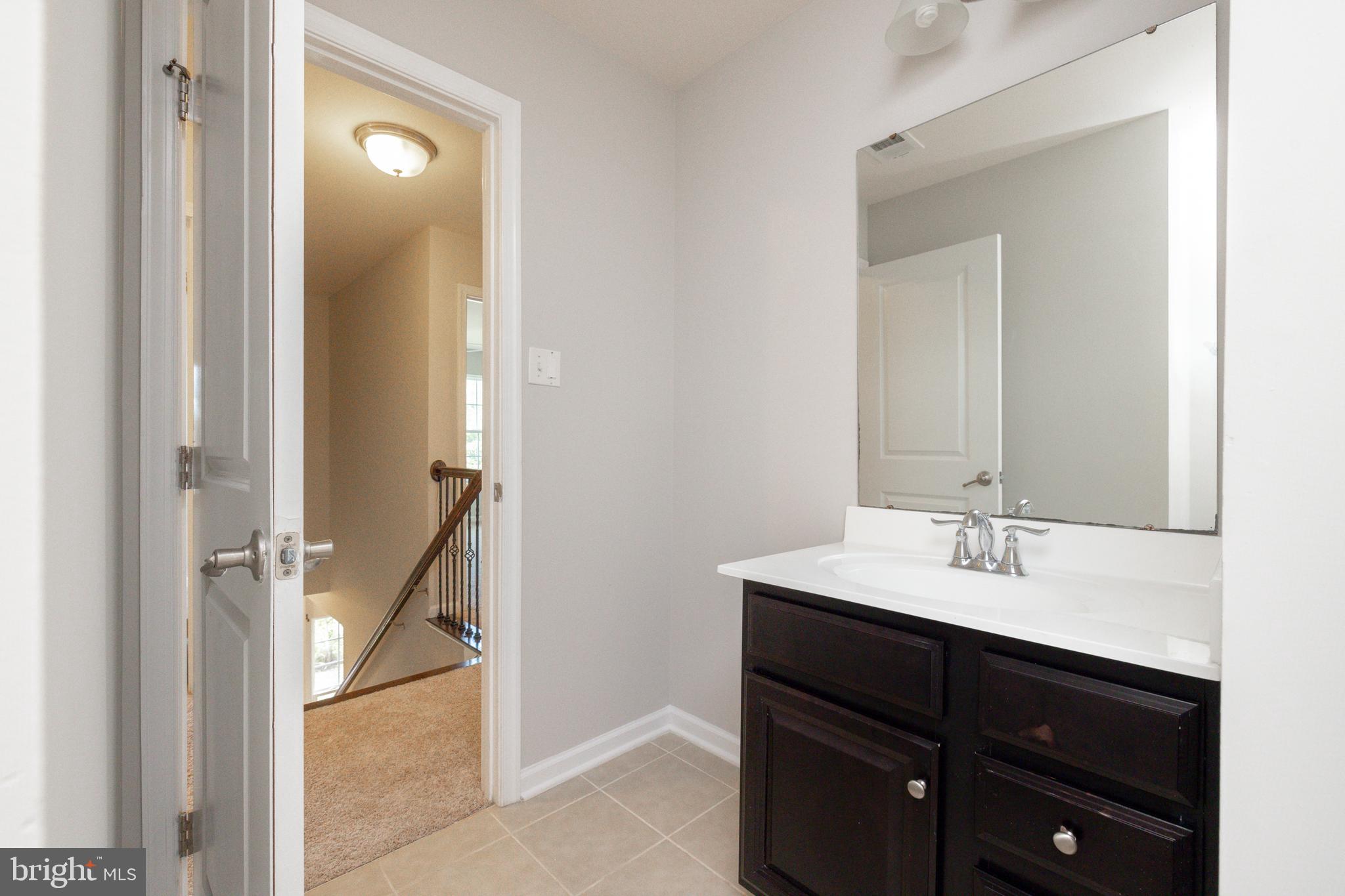 BAYHILL POINTE - Residential