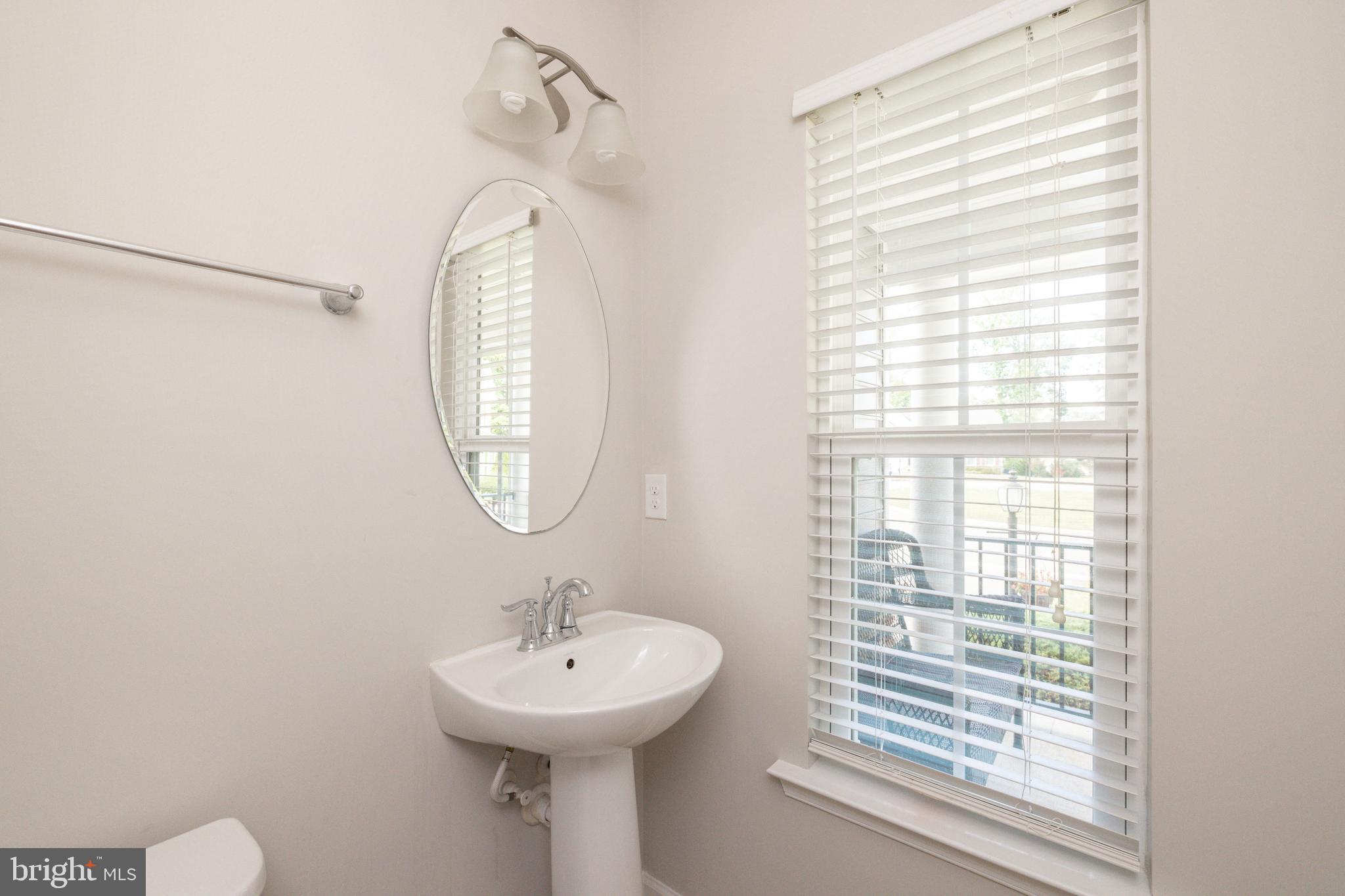 BAYHILL POINTE - Residential