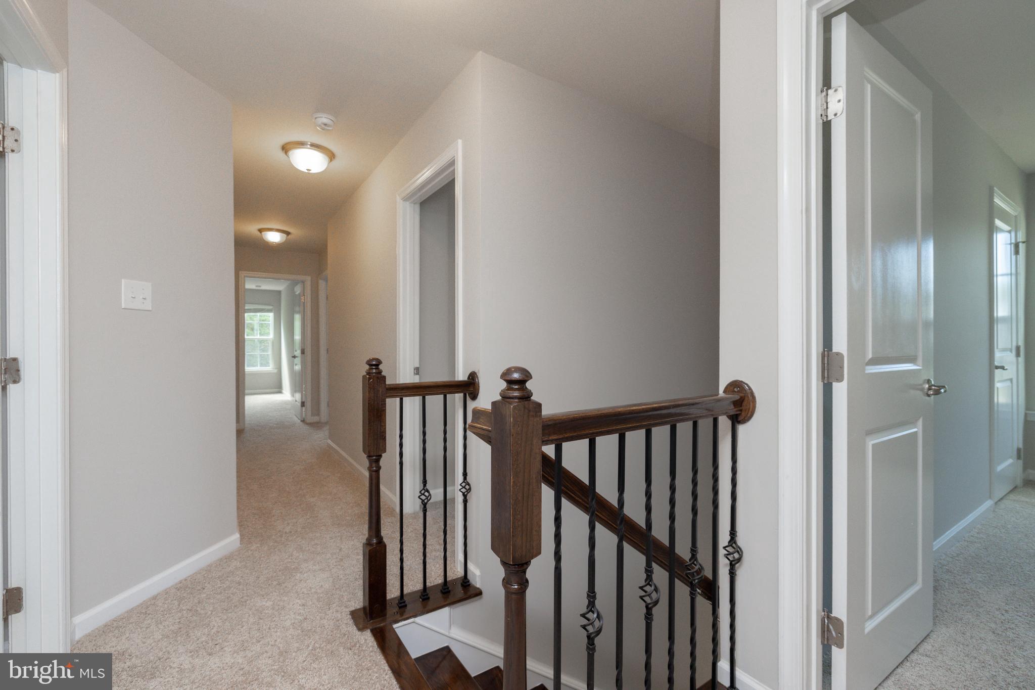 BAYHILL POINTE - Residential