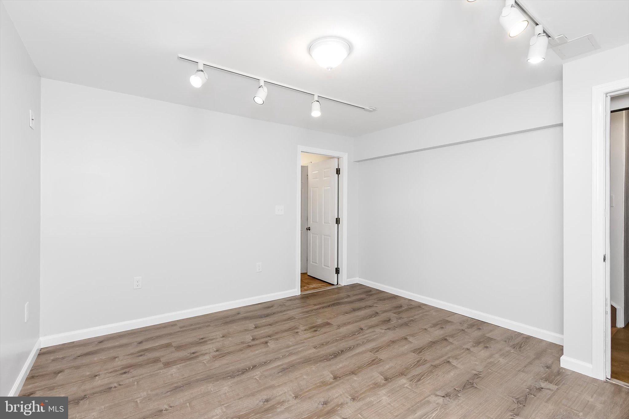 CLOVERDALE HEIGHTS - Residential