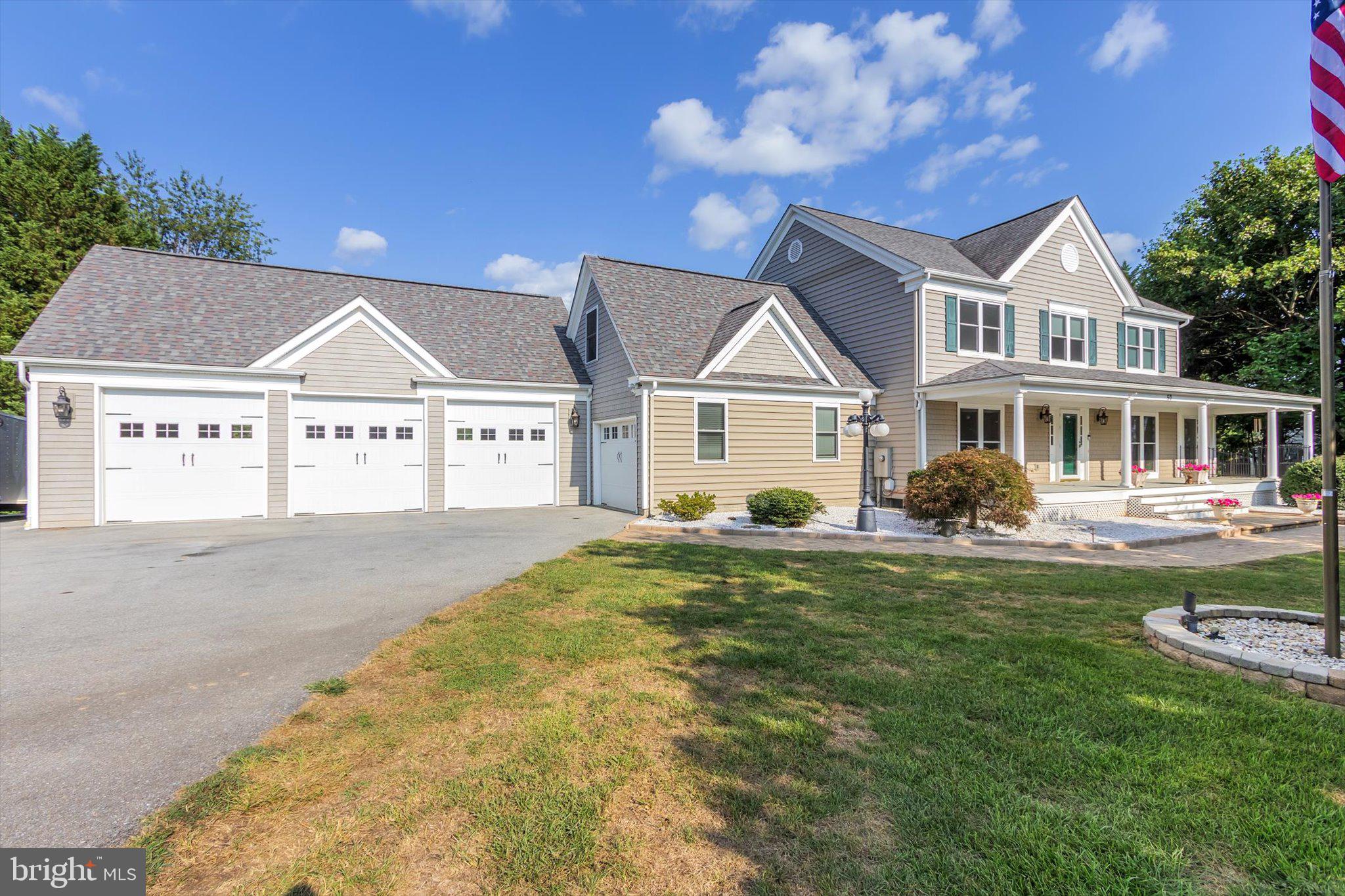 CLOVERDALE HEIGHTS - Residential