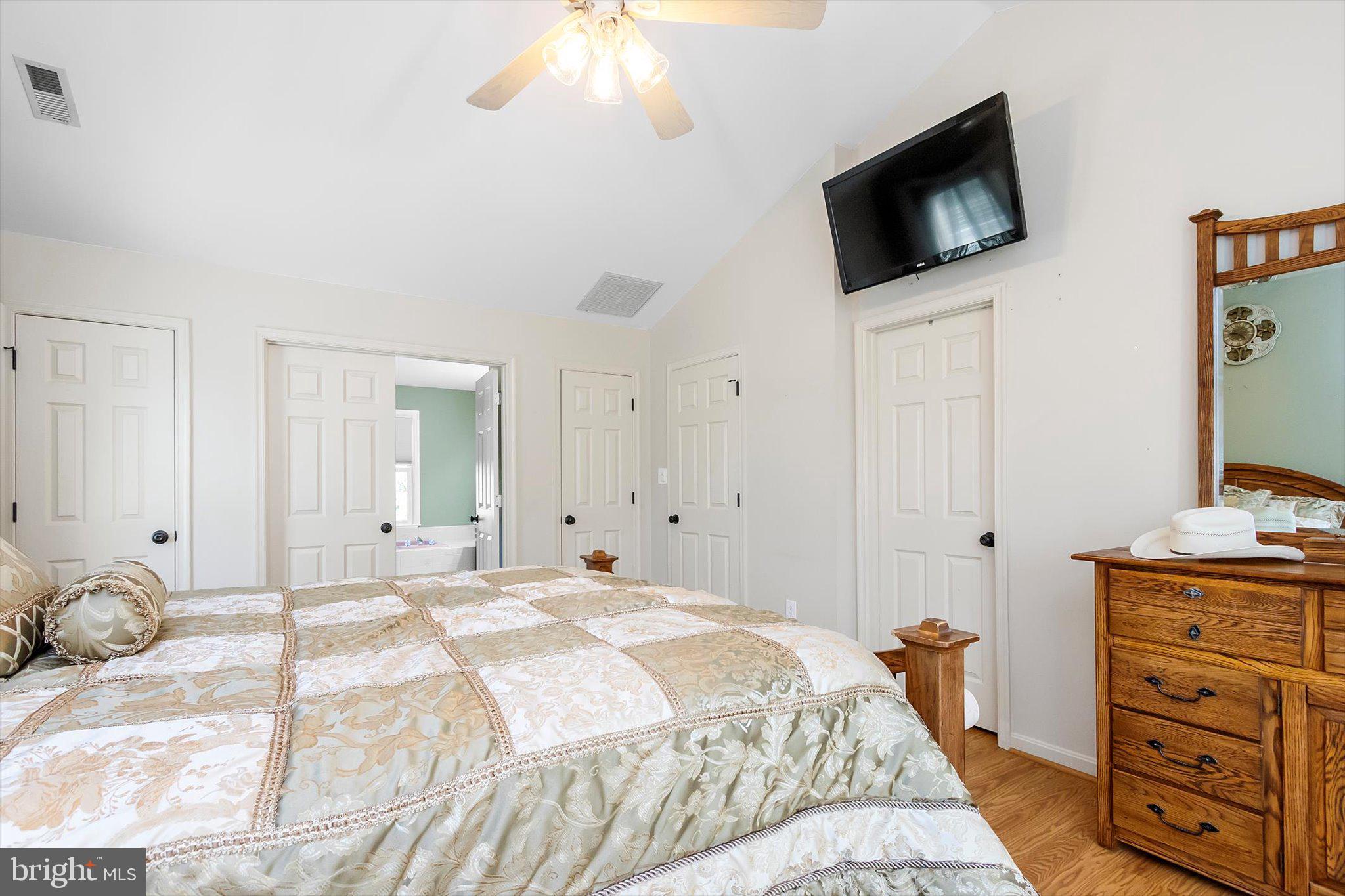 CLOVERDALE HEIGHTS - Residential