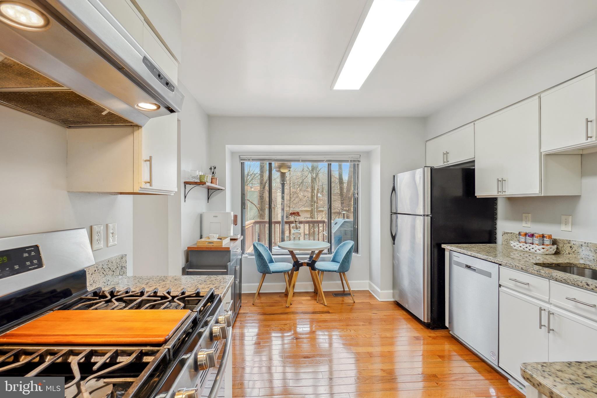 TIMBERLAWN - Residential