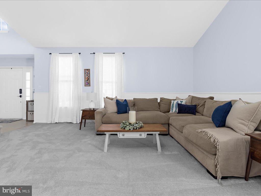 MARINERS COVE - Residential