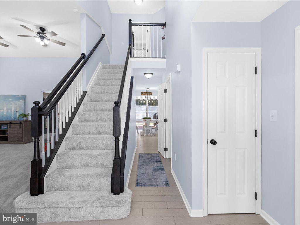 MARINERS COVE - Residential