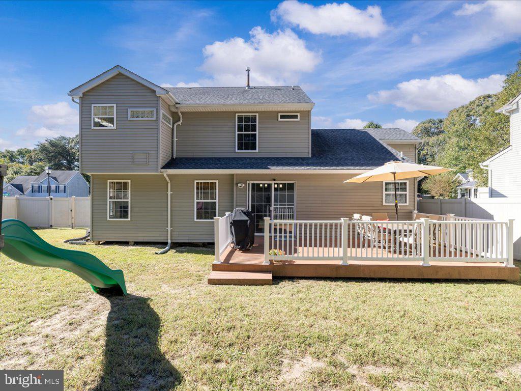 MARINERS COVE - Residential