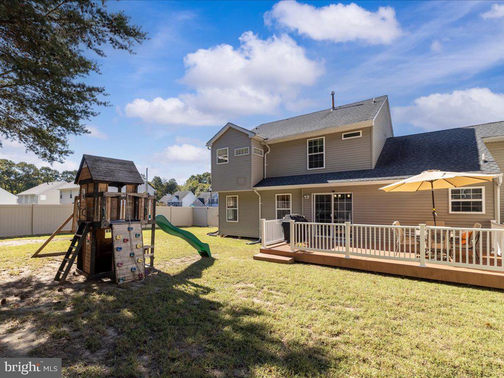 MARINERS COVE - Residential