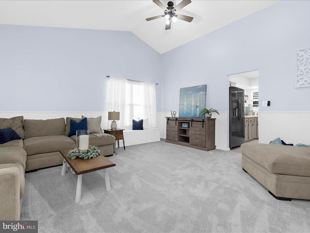 MARINERS COVE - Residential