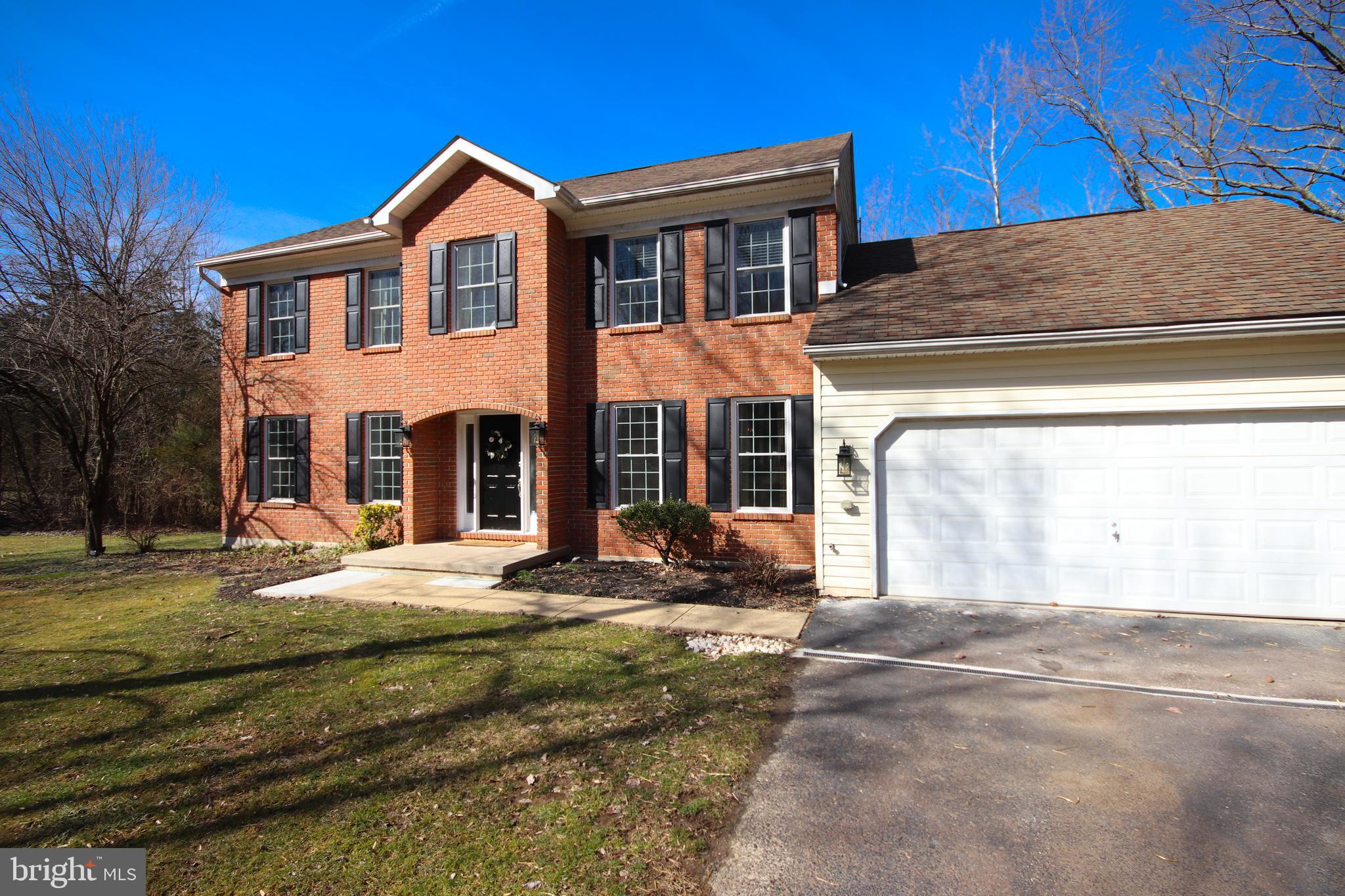 BELCOURT ESTATES - Residential