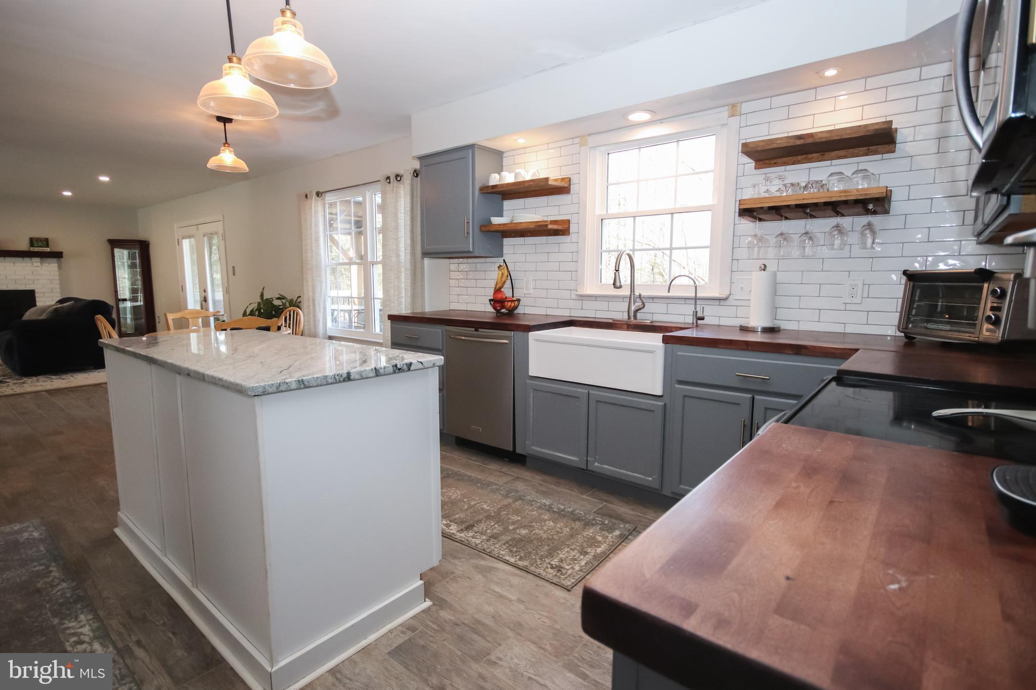 BELCOURT ESTATES - Residential
