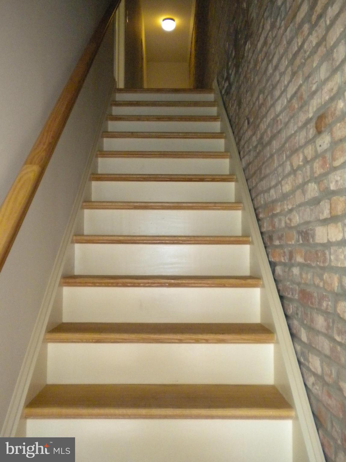 HAMPDEN HISTORIC DISTRICT - Residential Lease