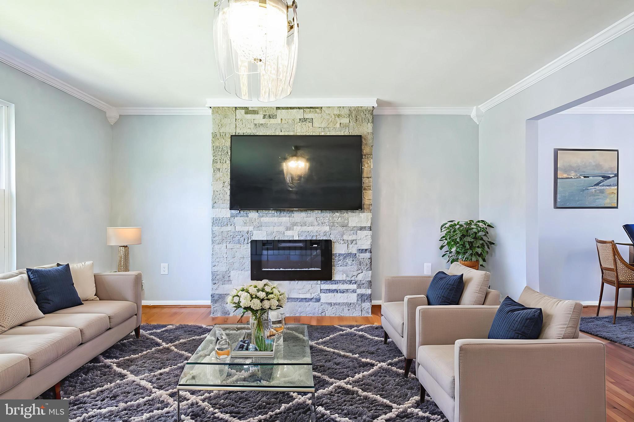 6229 WOLVERTON LANE