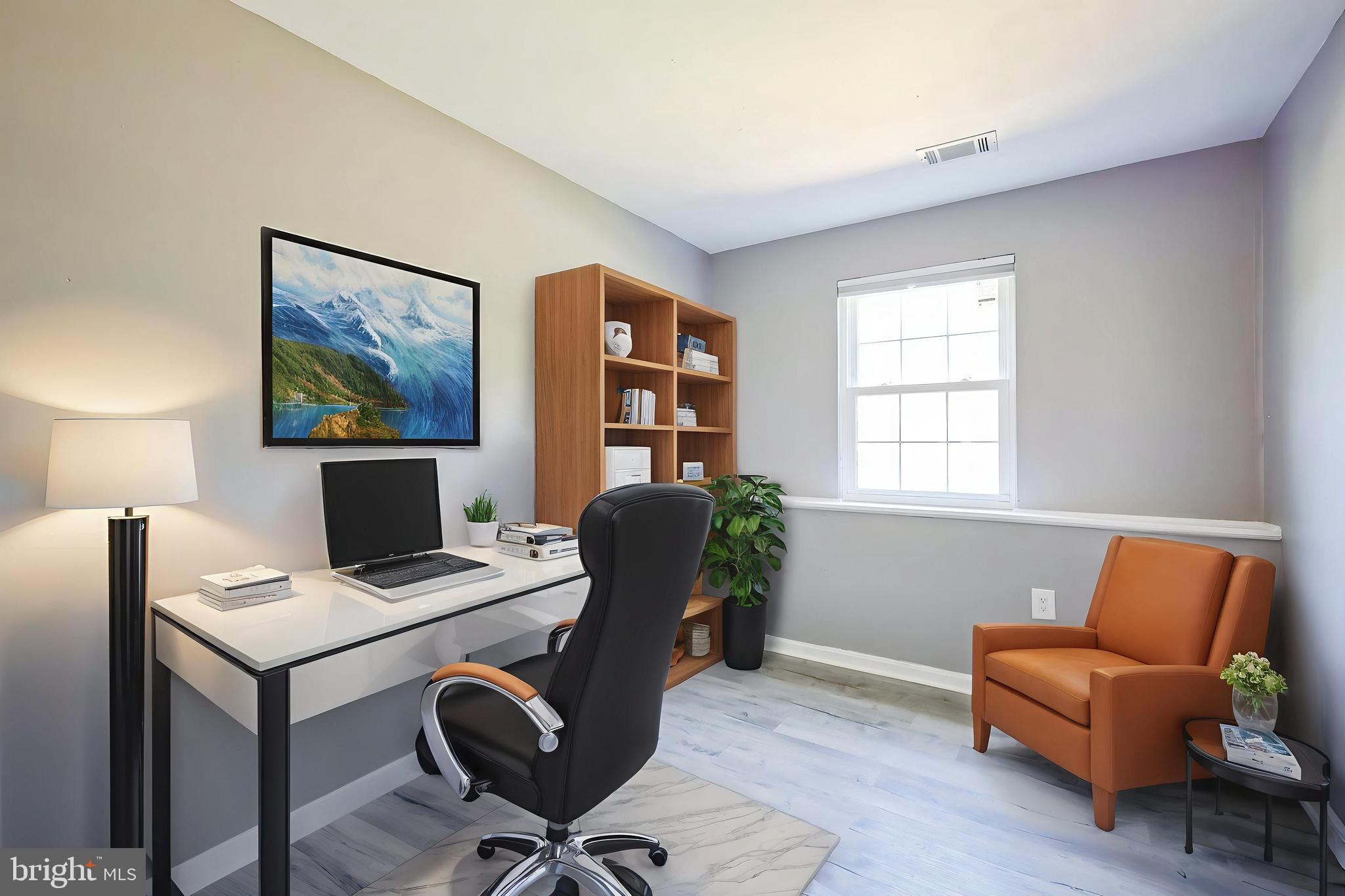 CLINTON - Residential